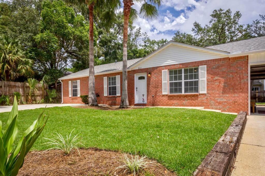 Life'S A Breeze - Updated 3Br 5Min To Pcola Beach Гълф Брийз Екстериор снимка